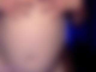 Live cam show with moonsweetkity - Brown Eyes on TottyGirls