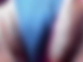 Live cam show with bethanywilson22 - Public on Camsoda