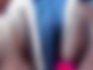 Live cam show with bethanywilson22 - Solo on Camsoda
