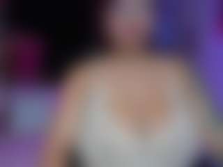 Lena Madison MILF webcam performer live streaming