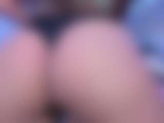 LADY-BROWNNNN's Live Sex Cam Show
