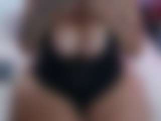 Eve Sins's Live Sex Cam Show