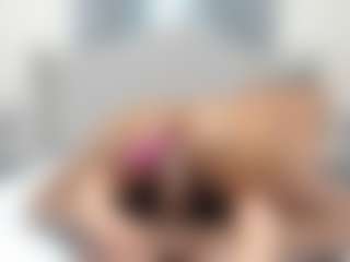 Live cam show with BECKY ROSE - Latina on makecum.org | colombia