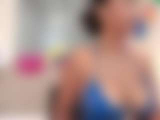 Live cam show with BECKY ROSE - Amateur on AdultVida.com