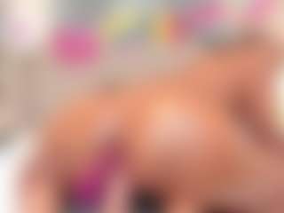Live cam show with BECKY ROSE - Ebony Teen (18+) on Soda Cam