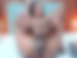 Live cam show with BECKY ROSE - Brown Eyes Black on CamwithHer | colombia
