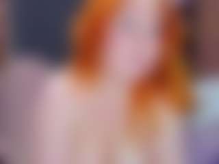 Live cam show with BoobieBabe - Double Penetration on CamClone