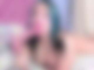 Live cam show with Kitty - Small Tits on Camsoda.co