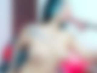 Live cam show with Kitty - Sex on Camsoda