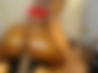 Caramel Empress's Live Sex Cam Show