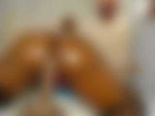 Caramel Empress's Live Sex Cam Show