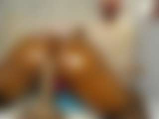 Caramel Empress's Live Sex Cam Show