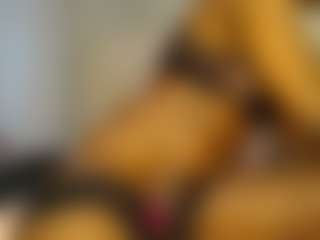Live cam show with Caramel Empress - Pornstar Asshole on realtime-chat