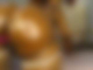 Caramel Empress's Live Sex Cam Show
