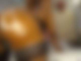 Caramel Empress's Live Sex Cam Show