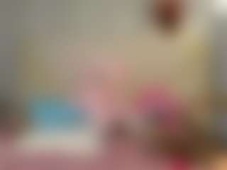 Caramel Empress's Live Sex Cam Show