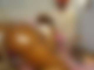 Live cam show with Caramel Empress - Boots on LiveSexCams6