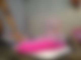 Live cam show with Caramel Empress - Thong on Camiplay Live