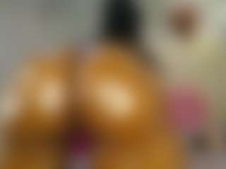 Live cam show with Caramel Empress - Black Squirt on SpankPalCams