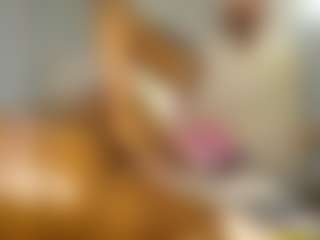 Live cam show with Caramel Empress - Indian Striptease on AdultVida.com