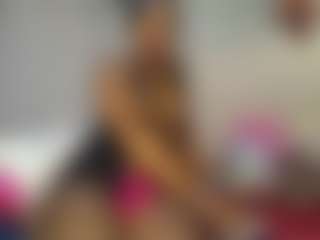 Live cam show with Caramel Empress - Ebony Teen (18+) on Camsoda Late Night