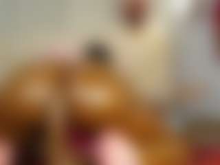 Caramel Empress's Live Sex Cam Show