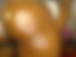 Live cam show with Caramel Empress - Strip Black on xxxlivecams.org