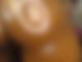 Live cam show with Caramel Empress - Indian MILF on Camsoda