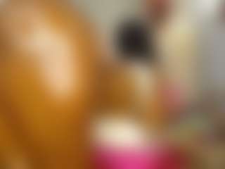 Caramel Empress's Live Sex Cam Show