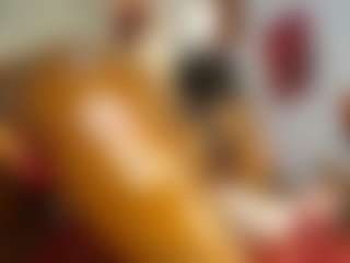 Live cam show with Caramel Empress - Fingering on livesuperchat.net