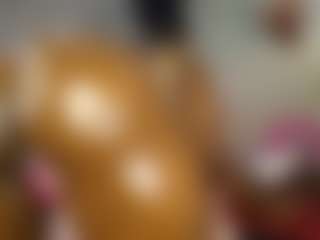 Live cam show with Caramel Empress - Black Shaved Pussy on xfollow cams