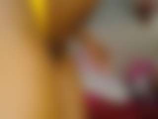 Live cam show with Caramel Empress - Ass Clapping on SmokeAndPoke