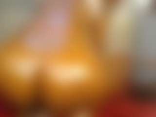Live cam show with Caramel Empress - Brown Eyes Black on hrnylive.com