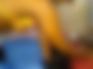 Live cam show with Caramel Empress - Spank Lovense on livesuperchat.net