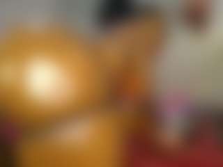 Caramel Empress's Live Sex Cam Show