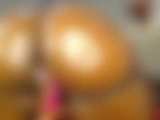 Caramel Empress's Live Sex Cam Show