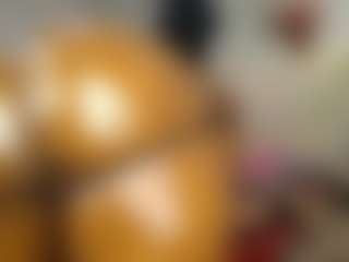 Caramel Empress's Live Sex Cam Show