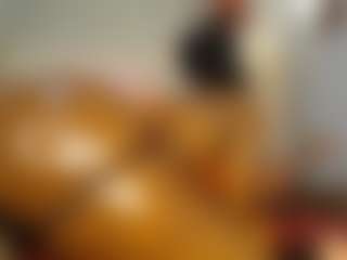 Live cam show with Caramel Empress - Ebony on livesuperchat.net