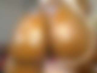 Caramel Empress's Live Sex Cam Show