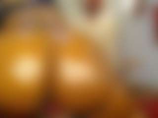 Caramel Empress's Live Sex Cam Show
