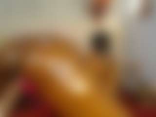 Caramel Empress's Live Sex Cam Show