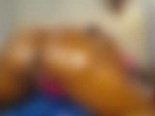 Caramel Empress's Live Sex Cam Show
