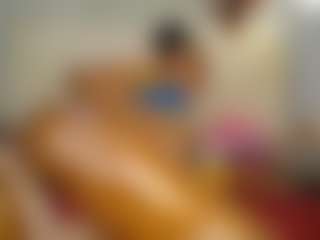 Live cam show with Caramel Empress - Handjob on TeamSkeetLive