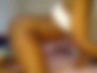Caramel Empress's Live Sex Cam Show