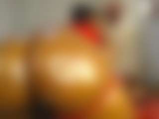 Caramel Empress's Live Sex Cam Show
