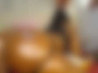 Caramel Empress's Live Sex Cam Show