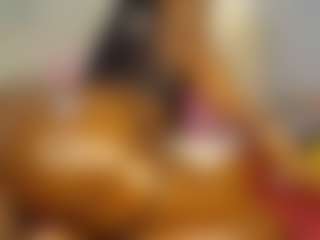 Caramel Empress's Live Sex Cam Show