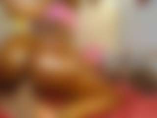 Caramel Empress's Live Sex Cam Show