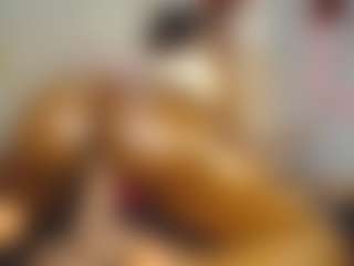 Caramel Empress's Live Sex Cam Show