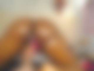 Caramel Empress's Live Sex Cam Show